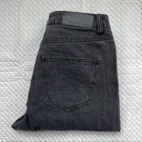 Noisy May mom jeans - Picture 1 of 3